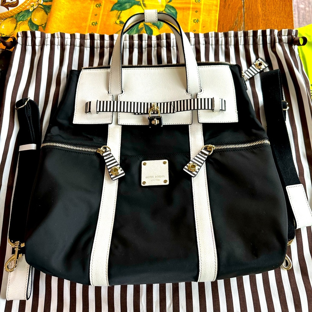 XL Henri Bendel Black and White Convertible Jettsetter Backpack EUC!!!! HTF!!!!